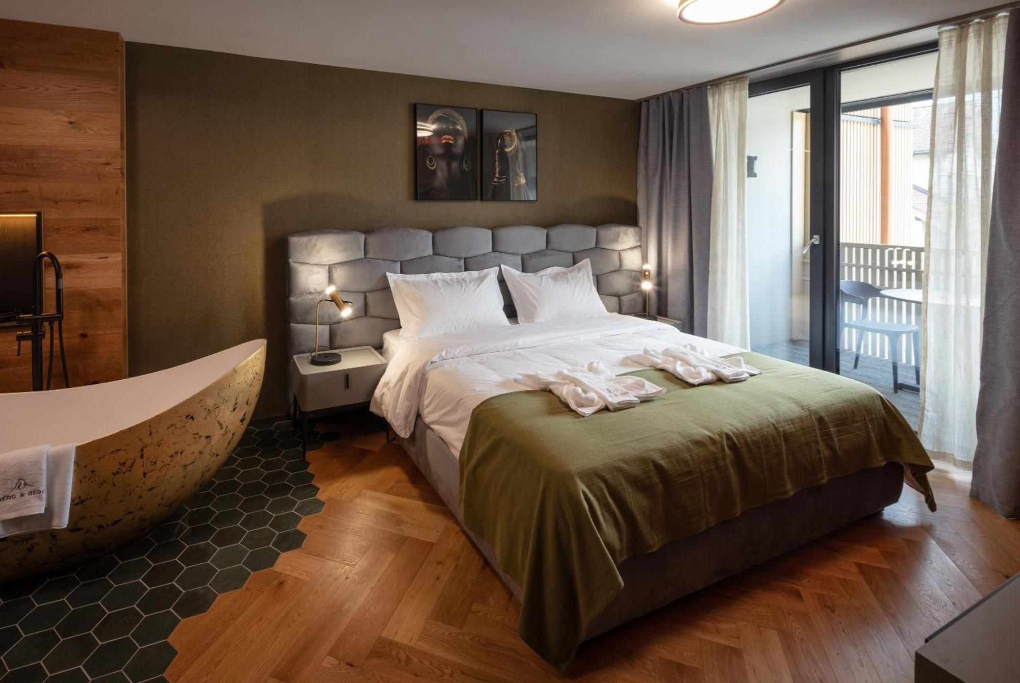 Berg & Berg Hotel - Kerns Self-Check-In Екстериор снимка